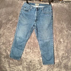 L L Bean Mens Jeans. Classic Fit. W 38” x L 30”